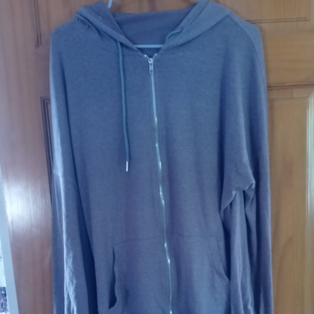 zip up hoodie